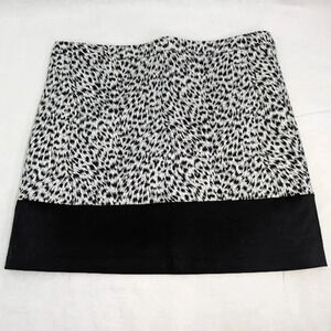 Michael Kors animal print A-line mini skirt, black and white, women's size 8